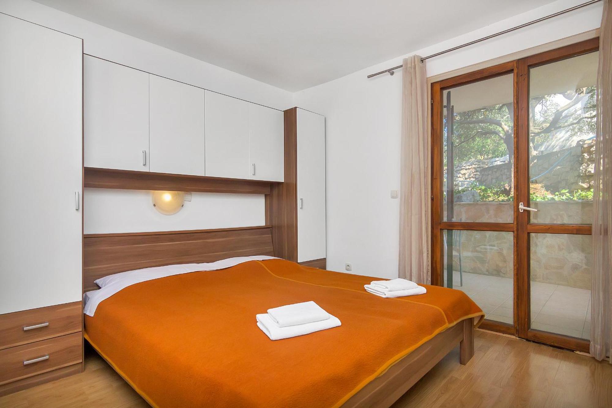 Apartmani Cico Gdinj Exterior photo